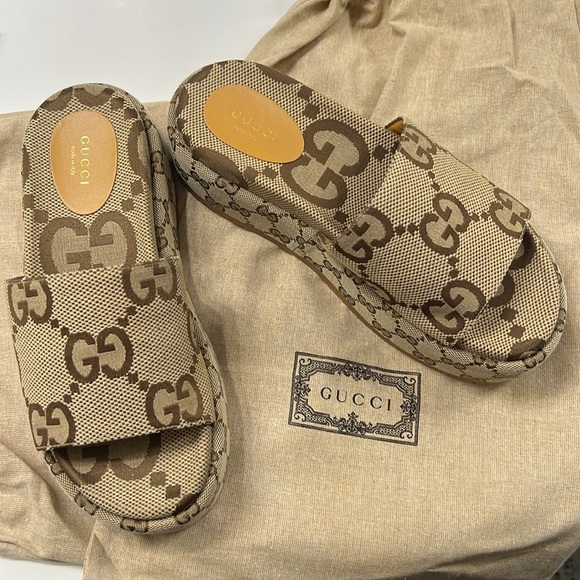 Gucci Women’s Platform Slide Sandals - Picture 9 of 9